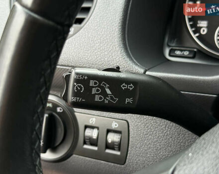 Фиолетовый Фольксваген Кадди, объемом двигателя 1.6 л и пробегом 265 тыс. км за 11499 $, фото 51 на Automoto.ua