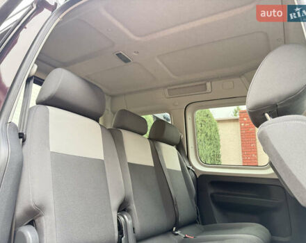 Фиолетовый Фольксваген Кадди, объемом двигателя 1.6 л и пробегом 265 тыс. км за 11499 $, фото 76 на Automoto.ua