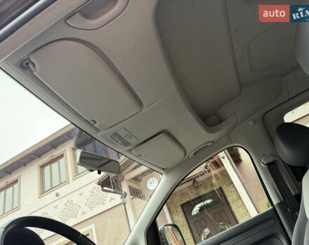 Фиолетовый Фольксваген Кадди, объемом двигателя 1.6 л и пробегом 265 тыс. км за 11499 $, фото 46 на Automoto.ua