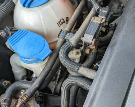 Фиолетовый Фольксваген Кадди, объемом двигателя 1.6 л и пробегом 228 тыс. км за 12200 $, фото 6 на Automoto.ua