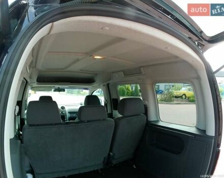 Фиолетовый Фольксваген Кадди, объемом двигателя 1.6 л и пробегом 186 тыс. км за 12000 $, фото 21 на Automoto.ua