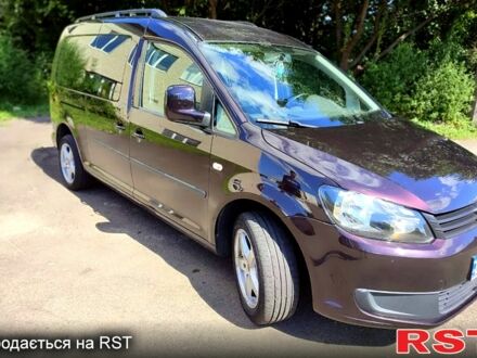 Фольксваген Кадди 2013 в Переяславе-Хмельницком на Automoto.ua Фиолетовый Фольксваген Кадди, объемом двигателя 1.6 л и пробегом 222 тыс. км за 11000 $, фото 1 на Automoto.ua