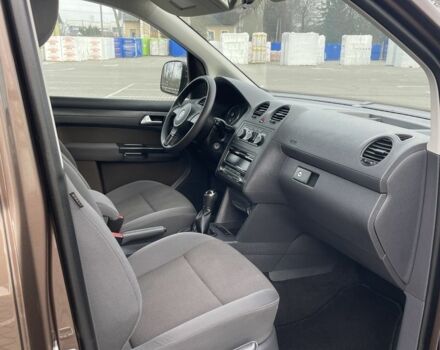 Коричневий Фольксваген Кадді, об'ємом двигуна 1.6 л та пробігом 221 тис. км за 11900 $, фото 9 на Automoto.ua