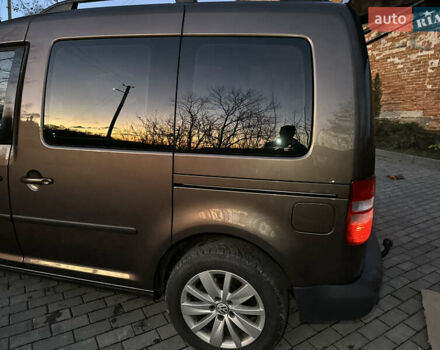 Коричневый Фольксваген Кадди, объемом двигателя 1.6 л и пробегом 272 тыс. км за 10500 $, фото 42 на Automoto.ua