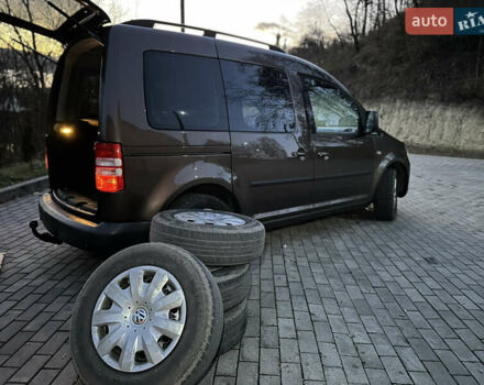 Коричневый Фольксваген Кадди, объемом двигателя 1.6 л и пробегом 272 тыс. км за 10500 $, фото 43 на Automoto.ua