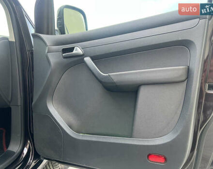 Коричневый Фольксваген Кадди, объемом двигателя 1.6 л и пробегом 203 тыс. км за 12450 $, фото 11 на Automoto.ua