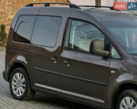 Коричневый Фольксваген Кадди, объемом двигателя 1.6 л и пробегом 272 тыс. км за 10500 $, фото 7 на Automoto.ua