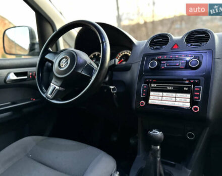 Коричневый Фольксваген Кадди, объемом двигателя 1.6 л и пробегом 272 тыс. км за 10500 $, фото 20 на Automoto.ua
