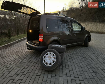 Коричневый Фольксваген Кадди, объемом двигателя 1.6 л и пробегом 272 тыс. км за 10500 $, фото 35 на Automoto.ua