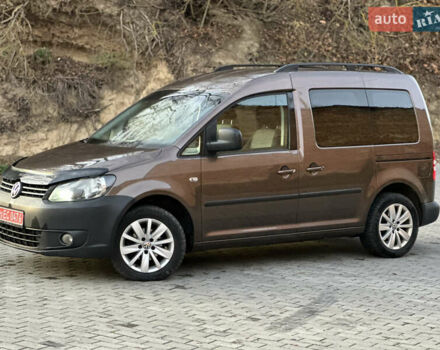 Коричневый Фольксваген Кадди, объемом двигателя 1.6 л и пробегом 272 тыс. км за 10500 $, фото 1 на Automoto.ua