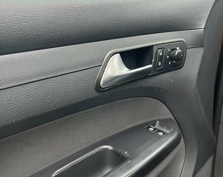 Коричневый Фольксваген Кадди, объемом двигателя 1.6 л и пробегом 271 тыс. км за 7950 $, фото 24 на Automoto.ua