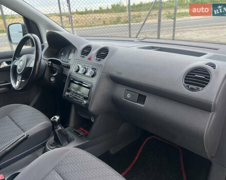 Коричневый Фольксваген Кадди, объемом двигателя 1.6 л и пробегом 203 тыс. км за 12450 $, фото 13 на Automoto.ua