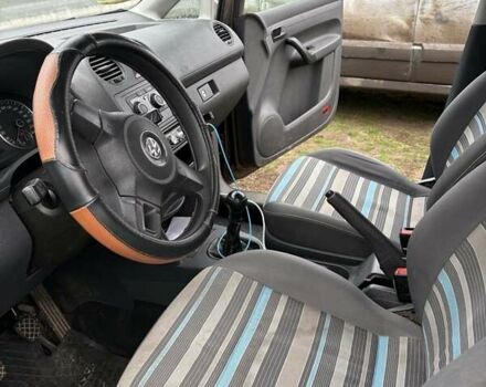 Коричневий Фольксваген Кадді, об'ємом двигуна 1.2 л та пробігом 317 тис. км за 6500 $, фото 9 на Automoto.ua