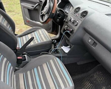 Коричневий Фольксваген Кадді, об'ємом двигуна 1.2 л та пробігом 317 тис. км за 6500 $, фото 7 на Automoto.ua