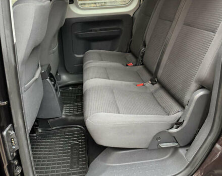 Коричневый Фольксваген Кадди, объемом двигателя 1.6 л и пробегом 231 тыс. км за 10200 $, фото 15 на Automoto.ua