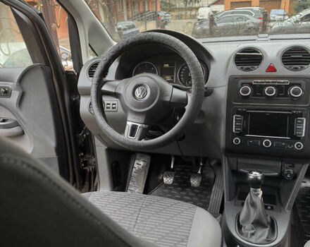 Коричневый Фольксваген Кадди, объемом двигателя 1.6 л и пробегом 231 тыс. км за 10200 $, фото 22 на Automoto.ua