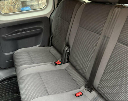 Коричневый Фольксваген Кадди, объемом двигателя 1.6 л и пробегом 231 тыс. км за 10200 $, фото 16 на Automoto.ua