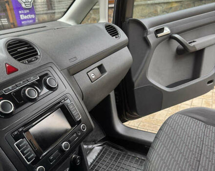 Коричневый Фольксваген Кадди, объемом двигателя 1.6 л и пробегом 231 тыс. км за 10200 $, фото 35 на Automoto.ua