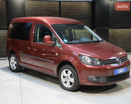 Коричневий Фольксваген Кадді, об'ємом двигуна 1.6 л та пробігом 220 тис. км за 12600 $, фото 2 на Automoto.ua