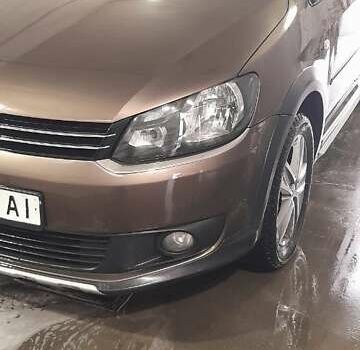 Коричневый Фольксваген Кадди, объемом двигателя 1.6 л и пробегом 269 тыс. км за 12900 $, фото 1 на Automoto.ua