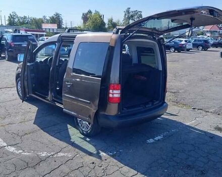 Коричневый Фольксваген Кадди, объемом двигателя 1.6 л и пробегом 287 тыс. км за 11200 $, фото 9 на Automoto.ua