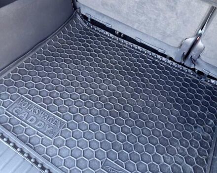 Коричневый Фольксваген Кадди, объемом двигателя 1.6 л и пробегом 287 тыс. км за 11200 $, фото 8 на Automoto.ua