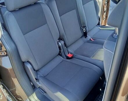 Коричневый Фольксваген Кадди, объемом двигателя 1.6 л и пробегом 287 тыс. км за 11000 $, фото 20 на Automoto.ua