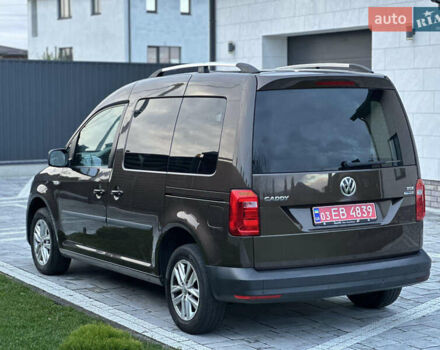 Коричневый Фольксваген Кадди, объемом двигателя 2 л и пробегом 186 тыс. км за 15950 $, фото 6 на Automoto.ua