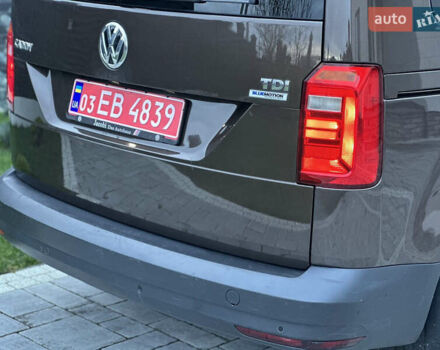 Коричневый Фольксваген Кадди, объемом двигателя 2 л и пробегом 186 тыс. км за 15950 $, фото 22 на Automoto.ua