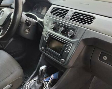 Коричневый Фольксваген Кадди, объемом двигателя 1.97 л и пробегом 180 тыс. км за 13500 $, фото 2 на Automoto.ua