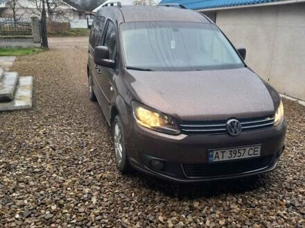 Коричневый Фольксваген Кадди, объемом двигателя 2 л и пробегом 200 тыс. км за 11300 $, фото 1 на Automoto.ua