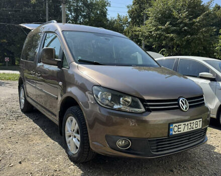 Коричневий Фольксваген Кадді, об'ємом двигуна 1.6 л та пробігом 240 тис. км за 10400 $, фото 1 на Automoto.ua