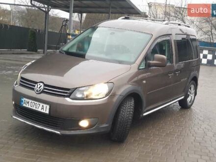 Коричневый Фольксваген Кадди, объемом двигателя 1.6 л и пробегом 269 тыс. км за 12900 $, фото 1 на Automoto.ua