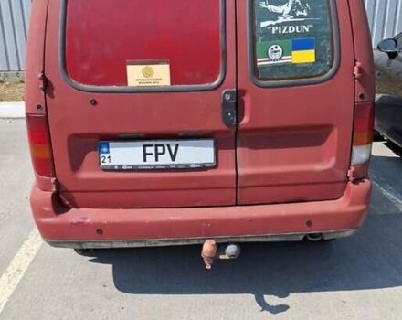 Красный Фольксваген Кадди, объемом двигателя 1.9 л и пробегом 200 тыс. км за 2000 $, фото 2 на Automoto.ua