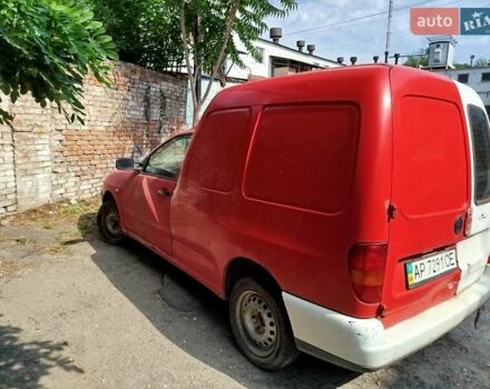 Червоний Фольксваген Кадді, об'ємом двигуна 1.39 л та пробігом 300 тис. км за 1500 $, фото 1 на Automoto.ua