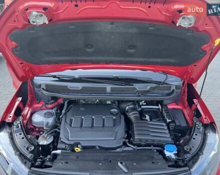 Красный Фольксваген Кадди, объемом двигателя 1.97 л и пробегом 140 тыс. км за 15999 $, фото 10 на Automoto.ua