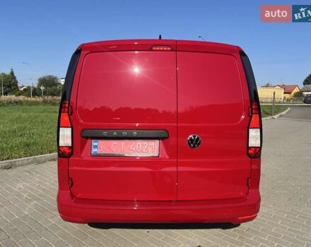 Красный Фольксваген Кадди, объемом двигателя 1.97 л и пробегом 140 тыс. км за 15999 $, фото 3 на Automoto.ua