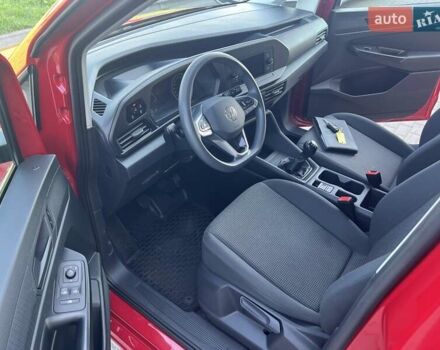 Красный Фольксваген Кадди, объемом двигателя 1.97 л и пробегом 140 тыс. км за 15999 $, фото 6 на Automoto.ua