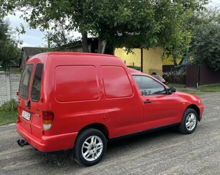 Красный Фольксваген Кадди, объемом двигателя 1.6 л и пробегом 300 тыс. км за 1850 $, фото 10 на Automoto.ua