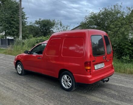 Красный Фольксваген Кадди, объемом двигателя 1.6 л и пробегом 300 тыс. км за 1850 $, фото 12 на Automoto.ua