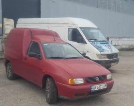 Красный Фольксваген Кадди, объемом двигателя 1.9 л и пробегом 200 тыс. км за 2000 $, фото 6 на Automoto.ua