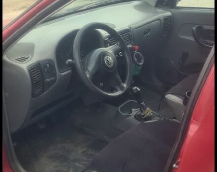 Красный Фольксваген Кадди, объемом двигателя 0 л и пробегом 200 тыс. км за 2000 $, фото 4 на Automoto.ua