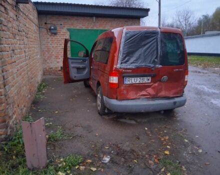 Красный Фольксваген Кадди, объемом двигателя 1.9 л и пробегом 360 тыс. км за 3000 $, фото 3 на Automoto.ua