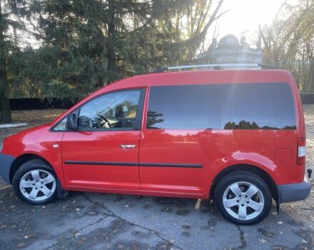 Червоний Фольксваген Кадді, об'ємом двигуна 2 л та пробігом 246 тис. км за 5900 $, фото 5 на Automoto.ua