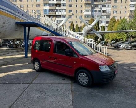 Красный Фольксваген Кадди, объемом двигателя 1.4 л и пробегом 272 тыс. км за 6900 $, фото 3 на Automoto.ua