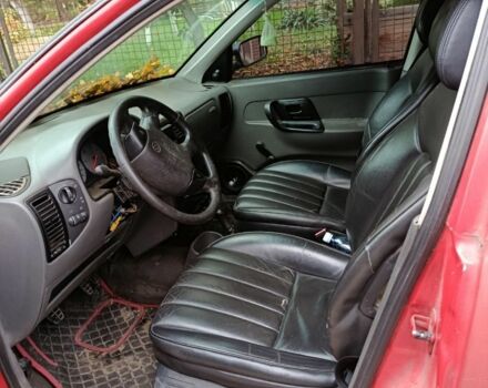 Красный Фольксваген Кадди, объемом двигателя 0 л и пробегом 333 тыс. км за 1350 $, фото 5 на Automoto.ua