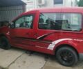 Червоний Фольксваген Кадді, об'ємом двигуна 1.4 л та пробігом 200 тис. км за 5500 $, фото 1 на Automoto.ua