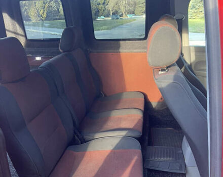 Красный Фольксваген Кадди, объемом двигателя 1.9 л и пробегом 246 тыс. км за 5900 $, фото 18 на Automoto.ua