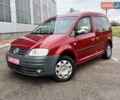 Красный Фольксваген Кадди, объемом двигателя 1.6 л и пробегом 220 тыс. км за 6950 $, фото 6 на Automoto.ua