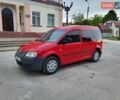 Красный Фольксваген Кадди, объемом двигателя 2 л и пробегом 349 тыс. км за 4300 $, фото 1 на Automoto.ua